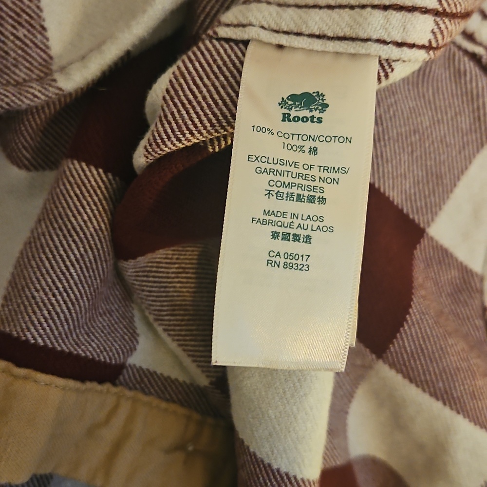 Roots Men's Maroon & White Plaid Button-Down Shirt - Picture 8 of 8